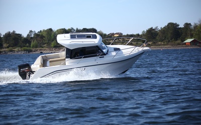 Capelli Dino 23