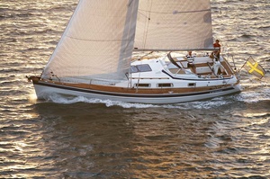 Hallberg-Rassy  372