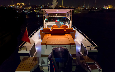 Axopar 28 T-Top