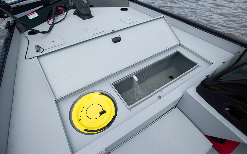 Crestliner 1600 Storm