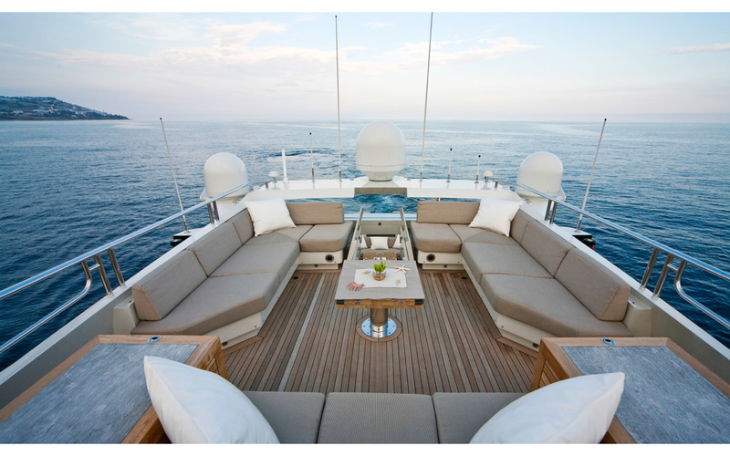 Palmer Johnson 120 SportYacht