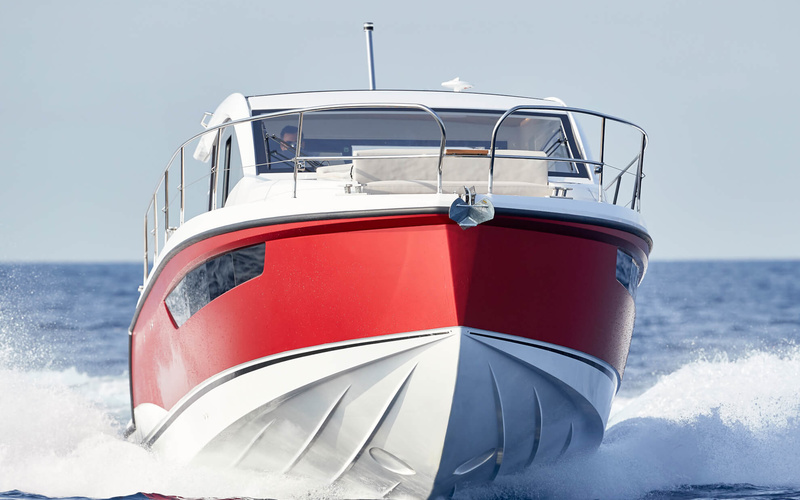 Sealine C330V