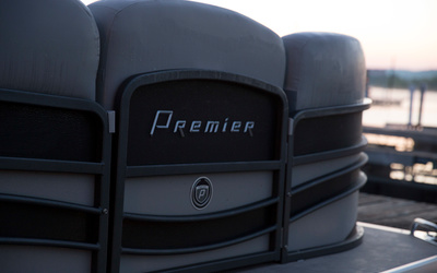Premier Pontoons Grand Entertainer