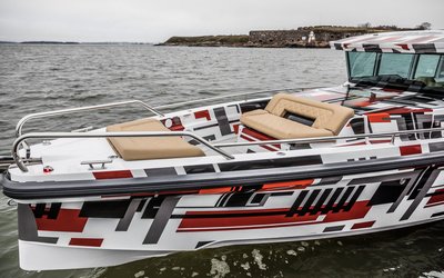 Axopar 37 XC Cross Cabin