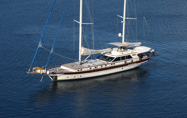 Mural Yachts Getaway