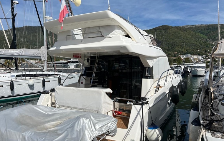 Bavaria Virtess 420 Fly (2014)