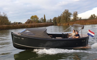 Maxima 650 Flying Lounge
