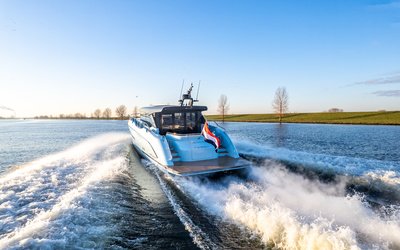 Van den Hoven Voyager 50