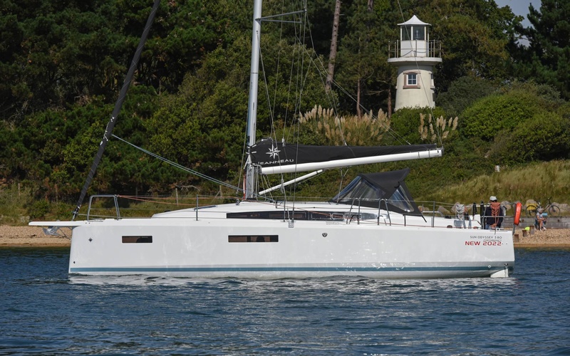 Jeanneau Sun Odyssey 380