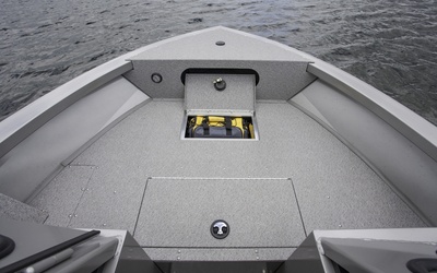 Crestliner 1850 Commander