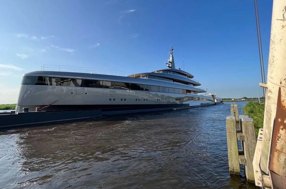 Feadship Obsidian