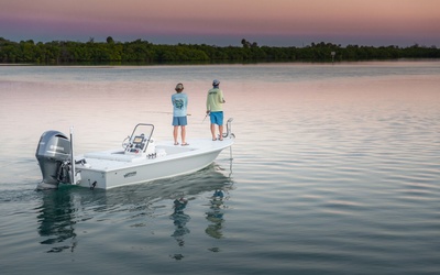 Hewes Redfisher 21