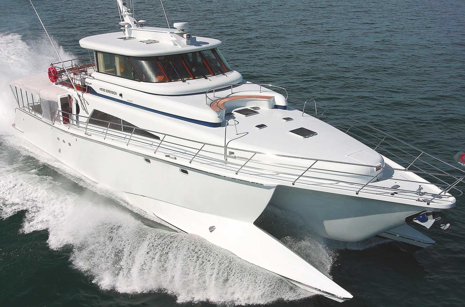Azzura Yachts  Pure Adrenalin