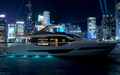 Ferretti 800
