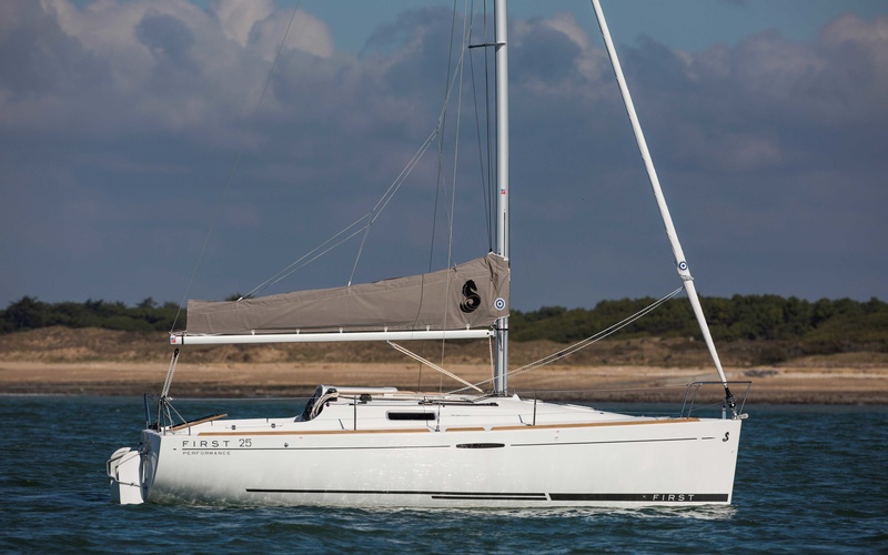 Beneteau First 25
