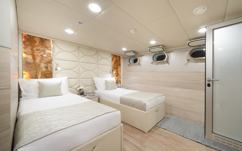 Maori Yacht 50
