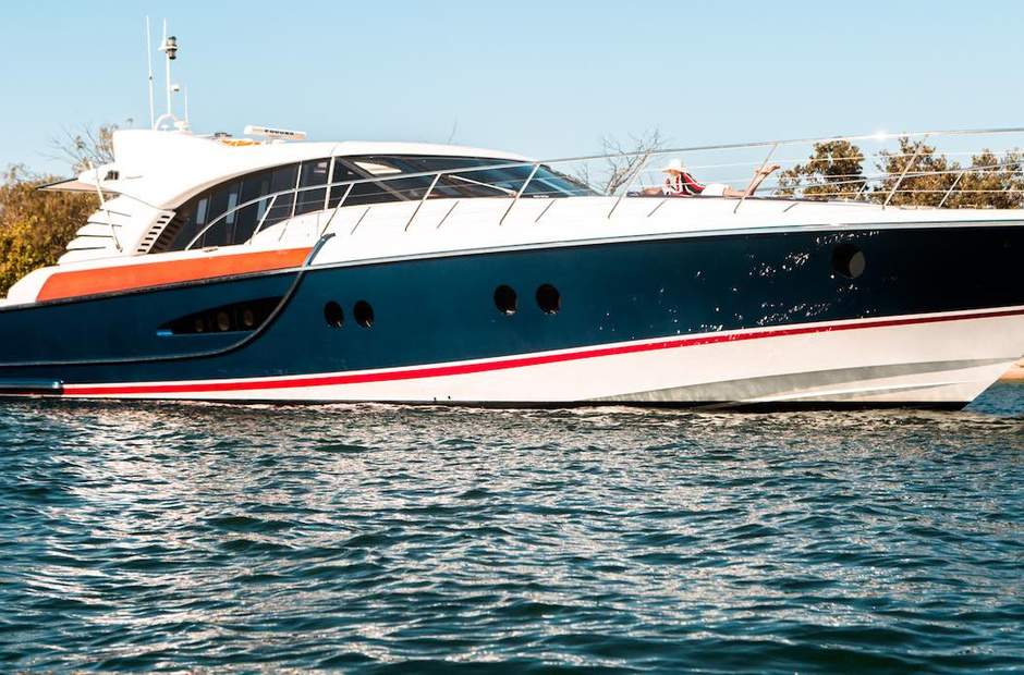 Evolution Yachts Crystal Blue
