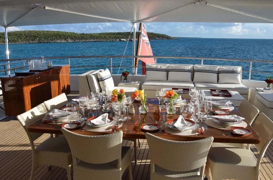 Feadship Bella