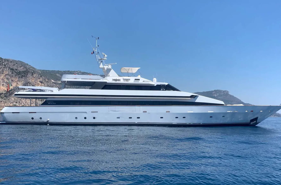 Turquoise Yachts  Costa Magna