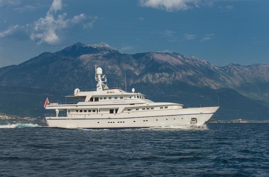 Cantieri Navali Nicolini Cheetah Moon