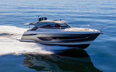 Riviera 4600 Sport Yacht Platinum Edition