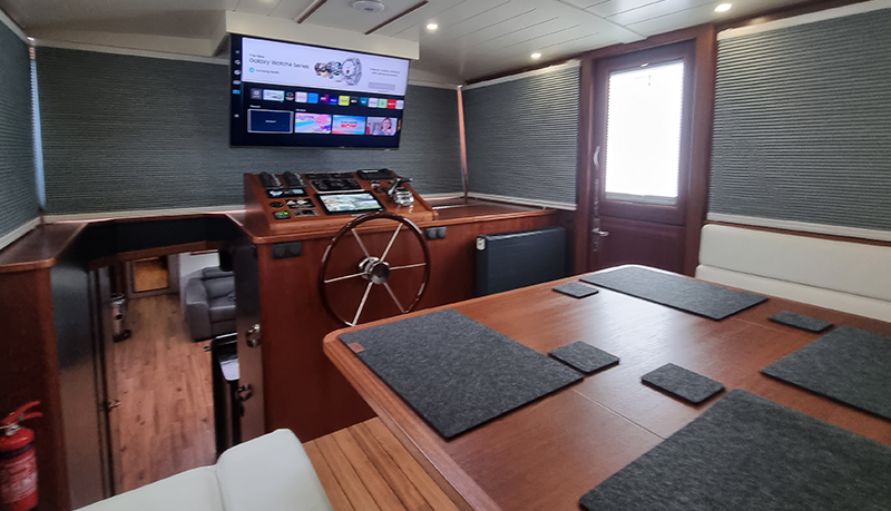Piper 60L Luxemotor Class Dutch Barge