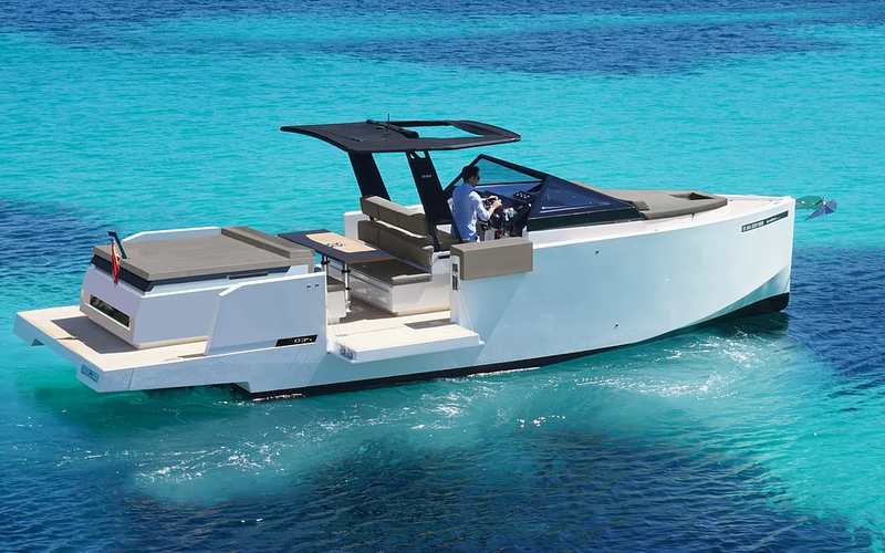 De Antonio D34 Cruiser