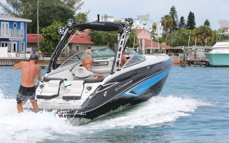 Crownline 265 SS Surf