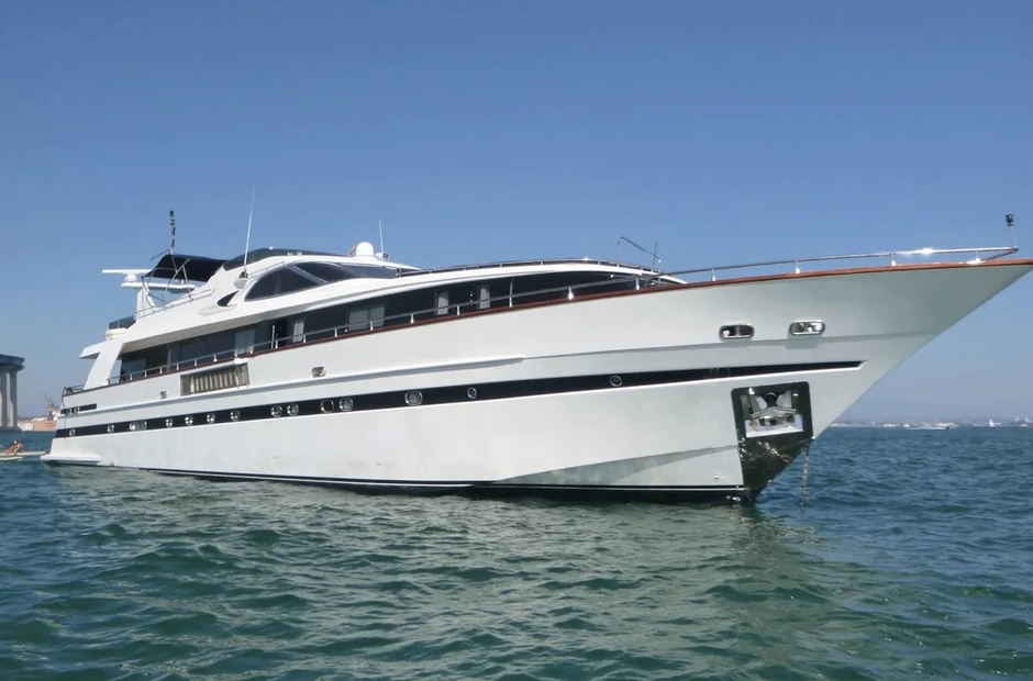 Dragos Yachts Amadeus