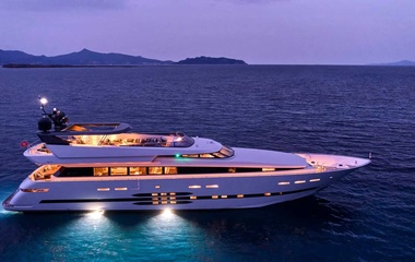 Golden Yachts O'Neiro