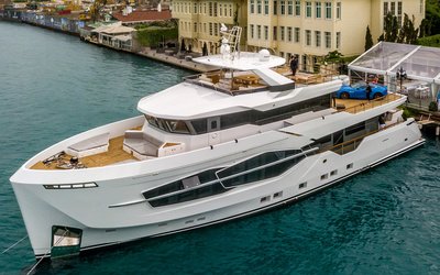 Numarine 32 XP