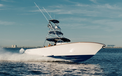 Front Runner 47 Center Console