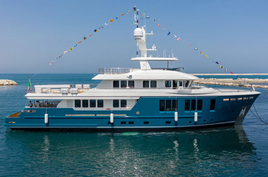 Cantiere delle Marche Buzios