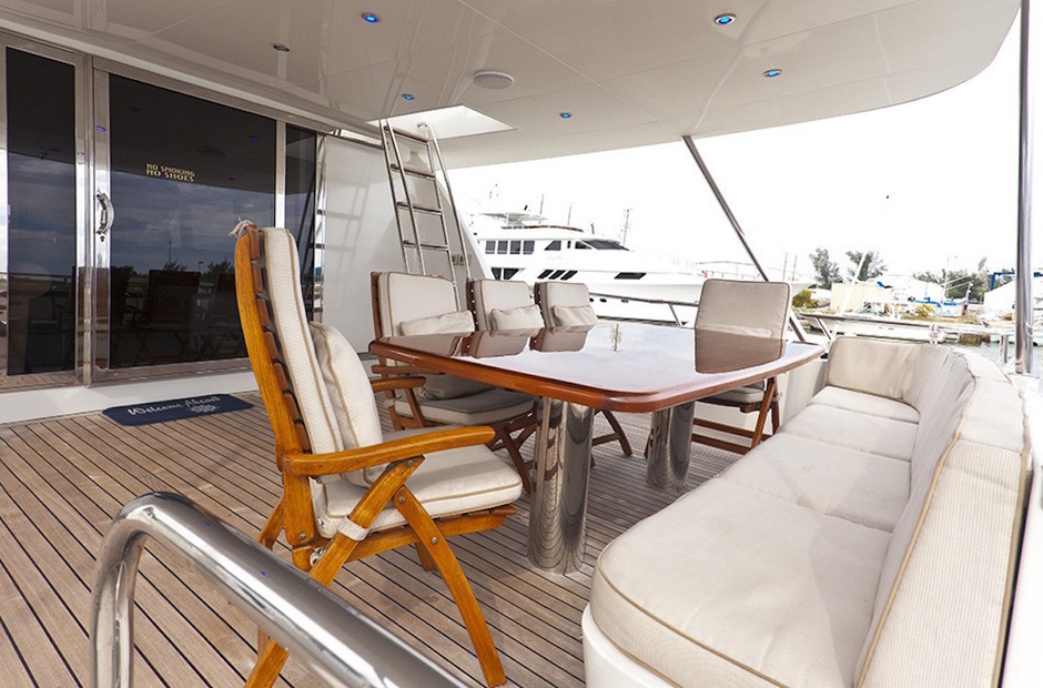 CL Yachts Yoly