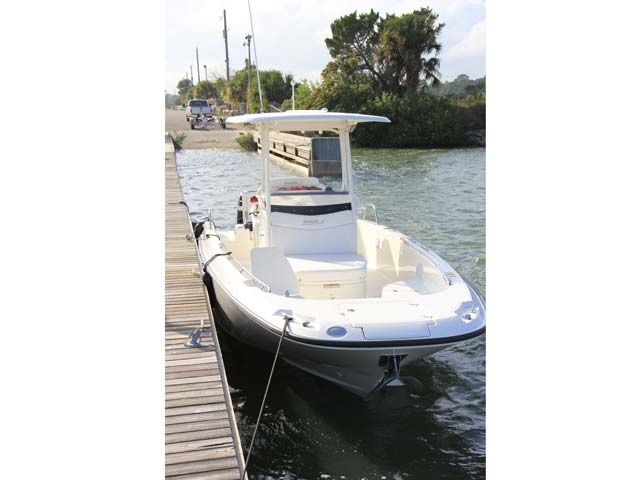 Boston Whaler 270 Dauntless
