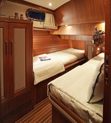 Grand Banks  46 FB