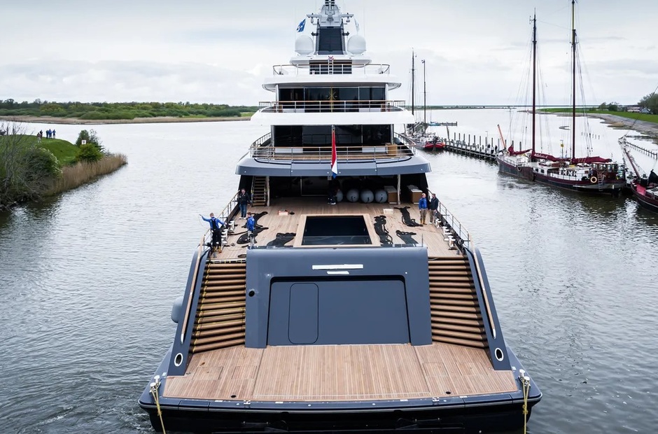 Feadship Drizzle