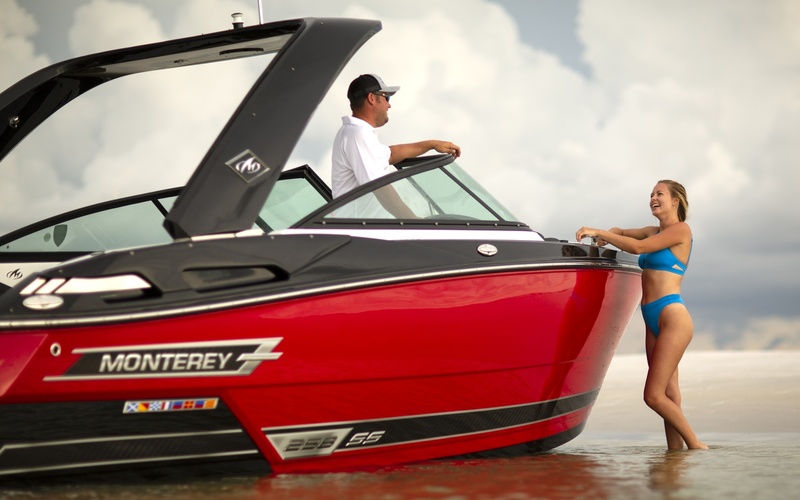 Monterey 258SS