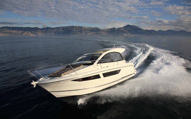 Jeanneau Leader 9