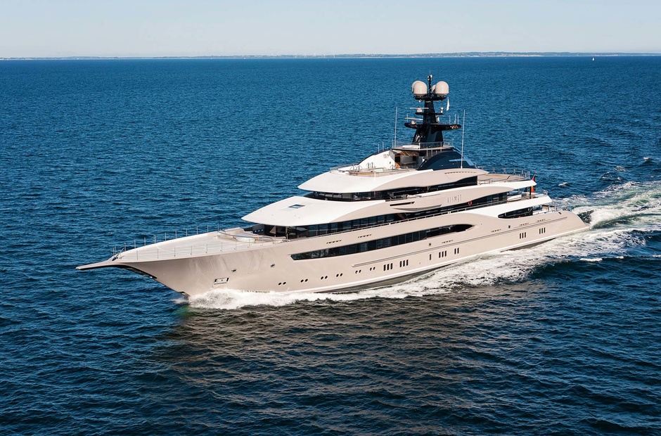 Lurssen Whisper