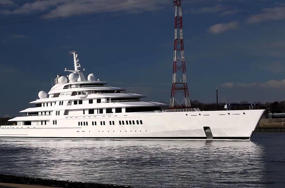 Lurssen Azzam