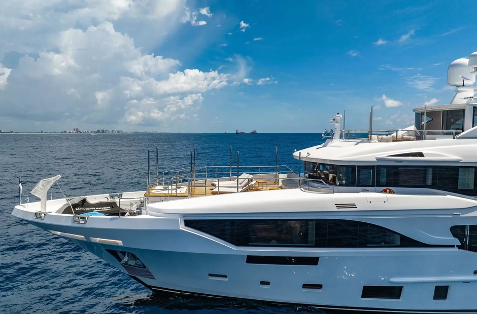 Benetti Eurus