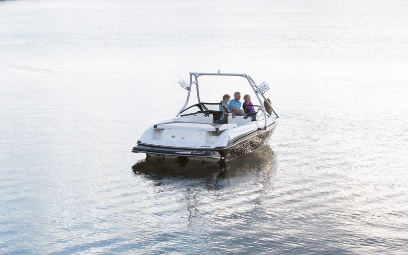Larson LX 225S