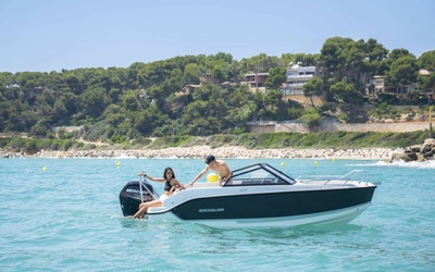 Quicksilver Activ 555 Bowrider