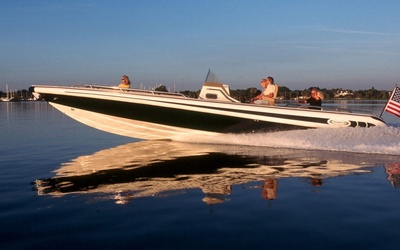 Novurania Chase 38