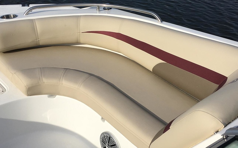 Hurricane SunDeck 187 OB