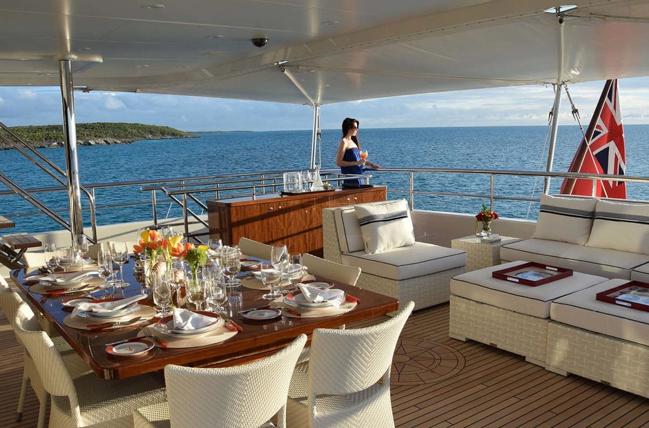 Feadship Bella