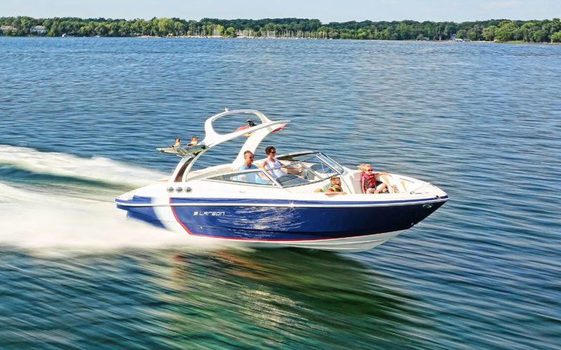 Larson LXi 258 IO