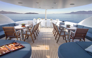 Golden Yachts  Mia Rama
