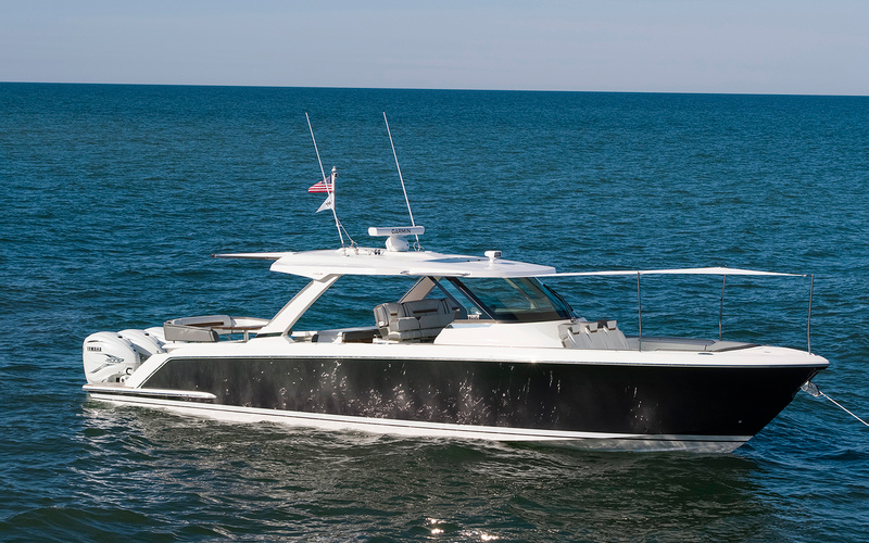 Tiara 43 LS